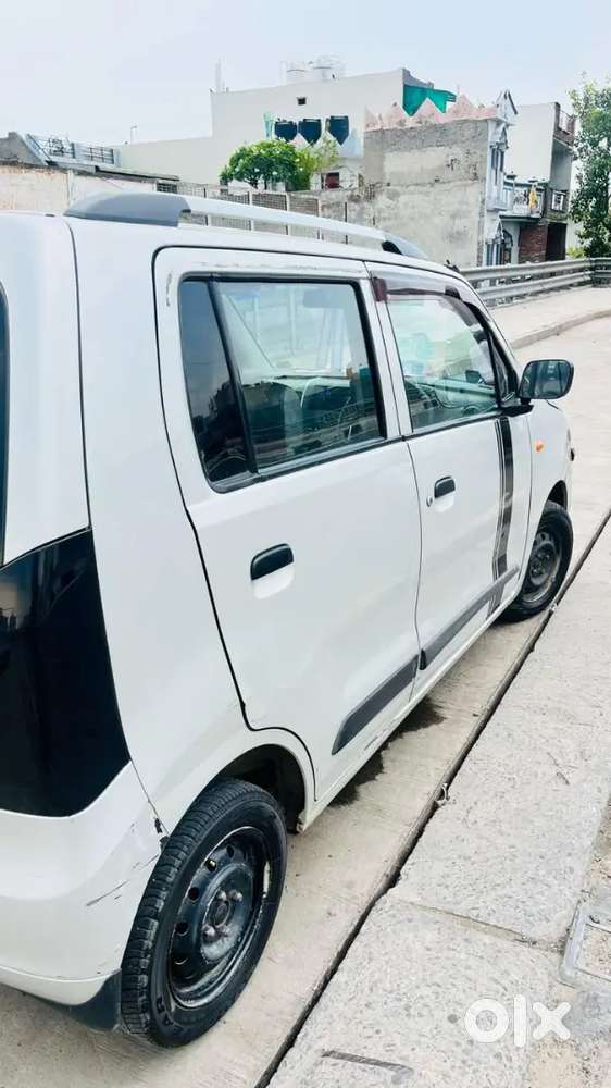 Maruti Suzuki Wagon R 2011 Petrol Well Maintained