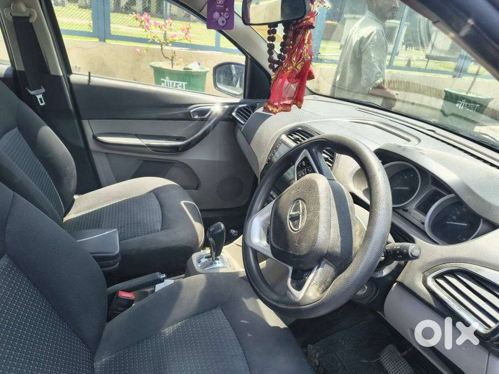 Tata Tiago 1.2 Revotron Xz Plus, 2017, Petrol