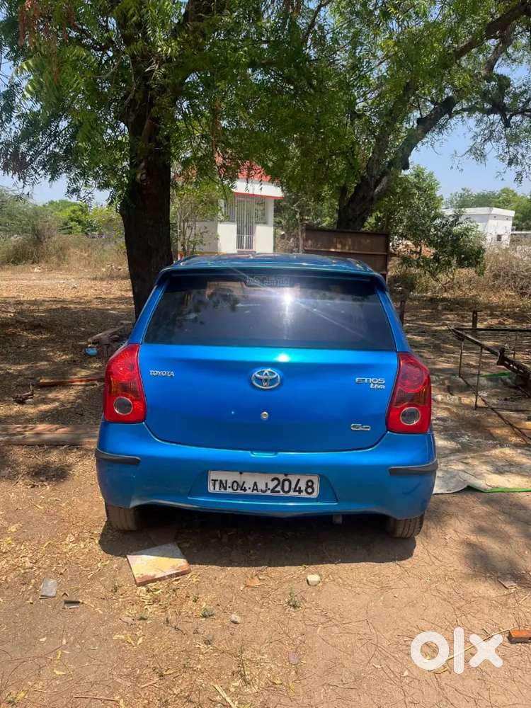Toyota Etios Liva 2011