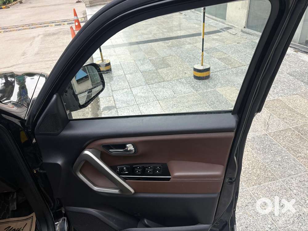 Mahindra Scorpio N Z8 L Petrol Mt 6 Str, 2023, Petrol