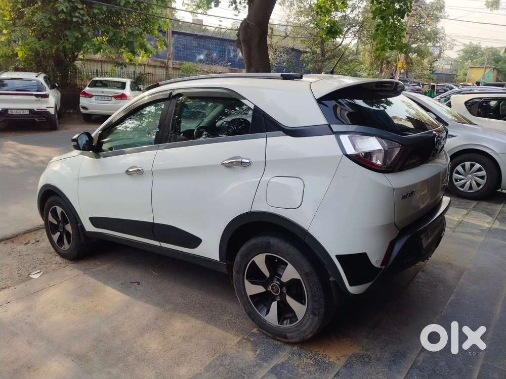 Tata Nexon 1.5 Revotorq Xma Plus (s) Amt, 2019, Diesel
