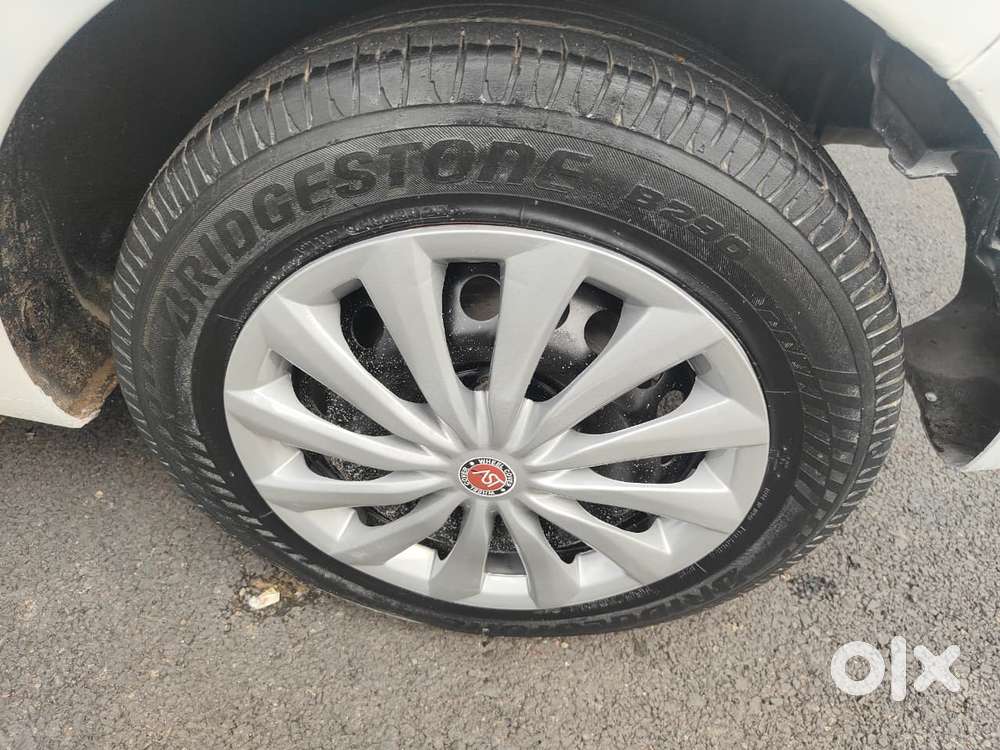 Hyundai Grand I10 Sportz, 2015, Petrol