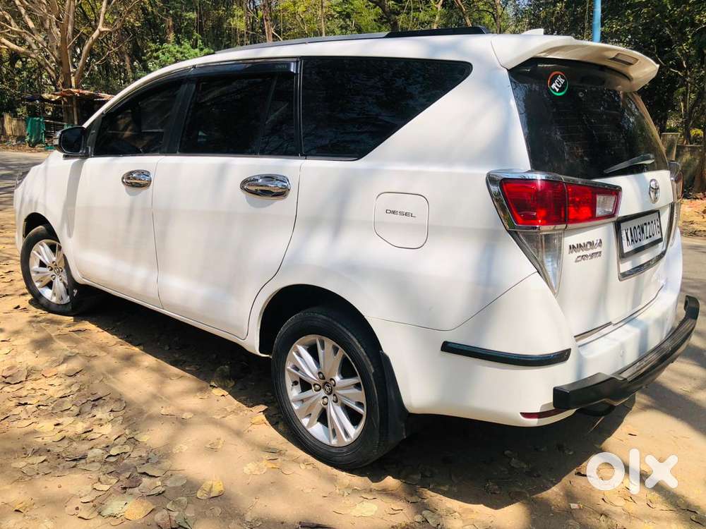 Toyota Innova Crysta 2.8 Z, 2016, Diesel