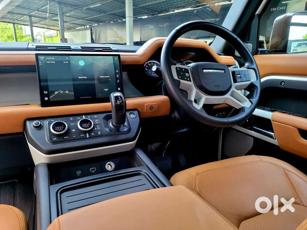 Land Rover Defender 3.0 L 130 Hse, 2023, Diesel