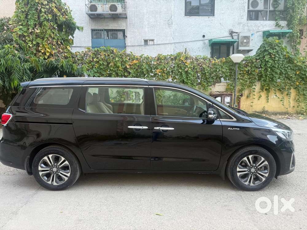 Kia Carnival Prestige, 2021, Diesel