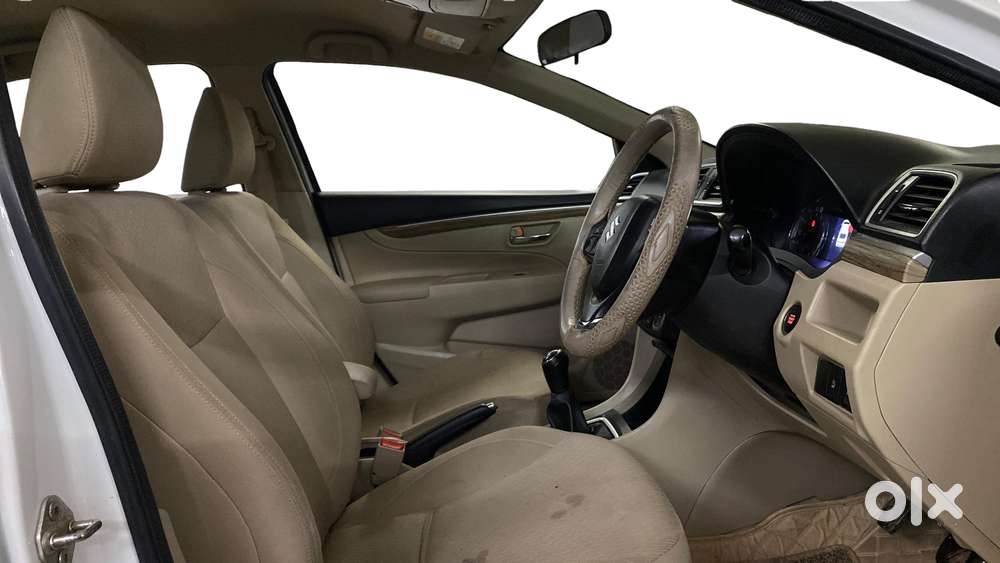 Maruti Suzuki Ciaz 1.5 Zeta Shvs Mt, 2022, Petrol