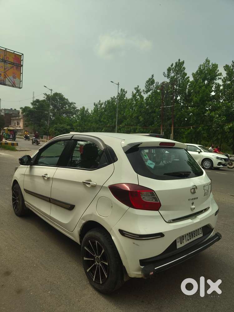 Tata Tiago Xz Plus Cng Dual Tone, 2022