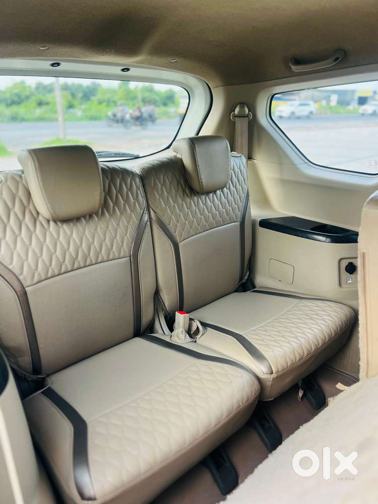 Maruti Suzuki Ertiga Zxi Shvs, 2022, Petrol