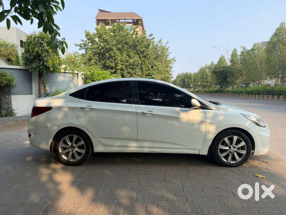 Hyundai Verna, 2012, Diesel