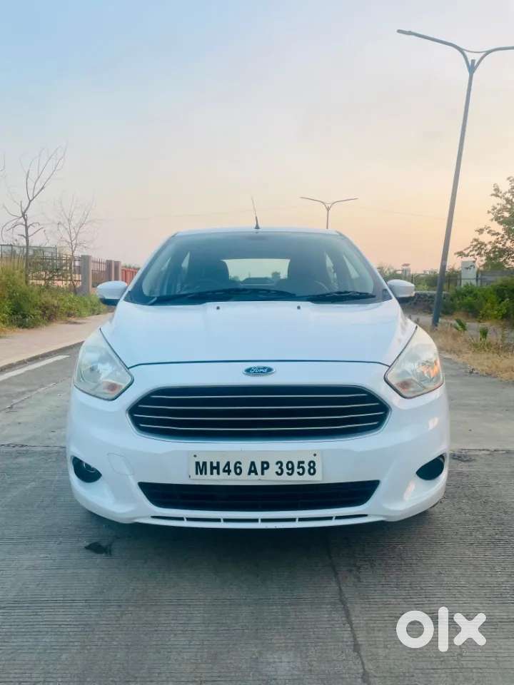 Ford Figo 1.2p Trend Mt, 2015, Petrol
