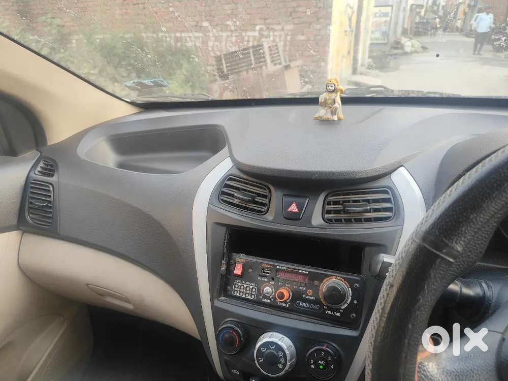 Hyundai Eon Lpg Car