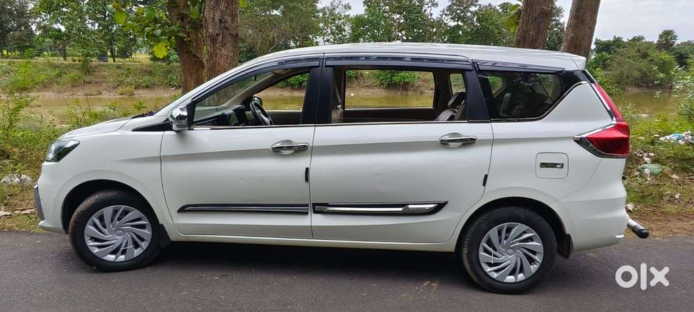 Maruti Suzuki Ertiga Zxi Plus Petrol, 2022, Petrol