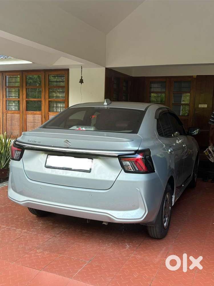 Maruti Suzuki Dzire 2025 Petrol Almost Brand New Top Condition