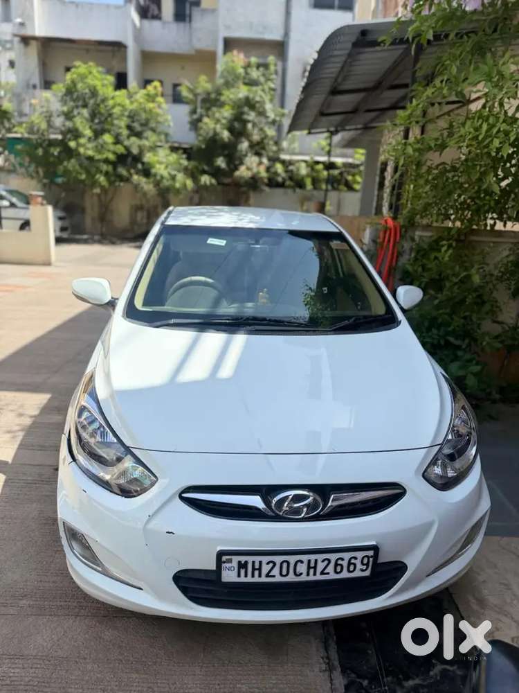 Hyundai Verna 2012 Diesel Around 125000 Km Driven.