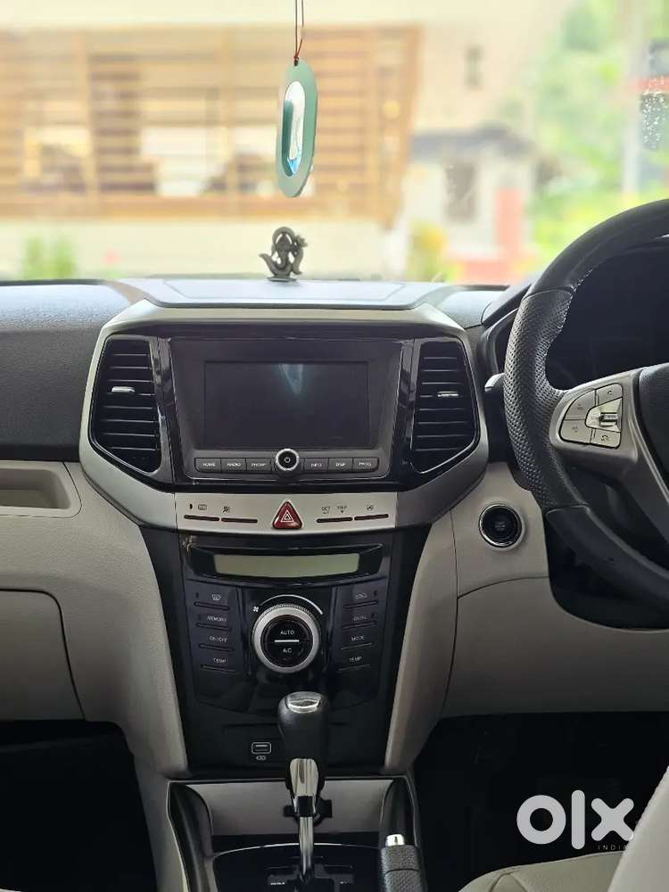 Mahindra Xuv300 2024 Diesel Automatic Well Maintained