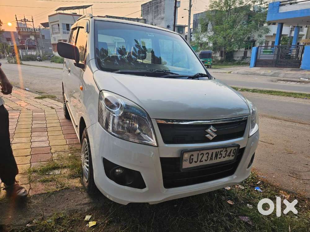 Maruti Suzuki Wagon R 2015 Petrol Well Maintained