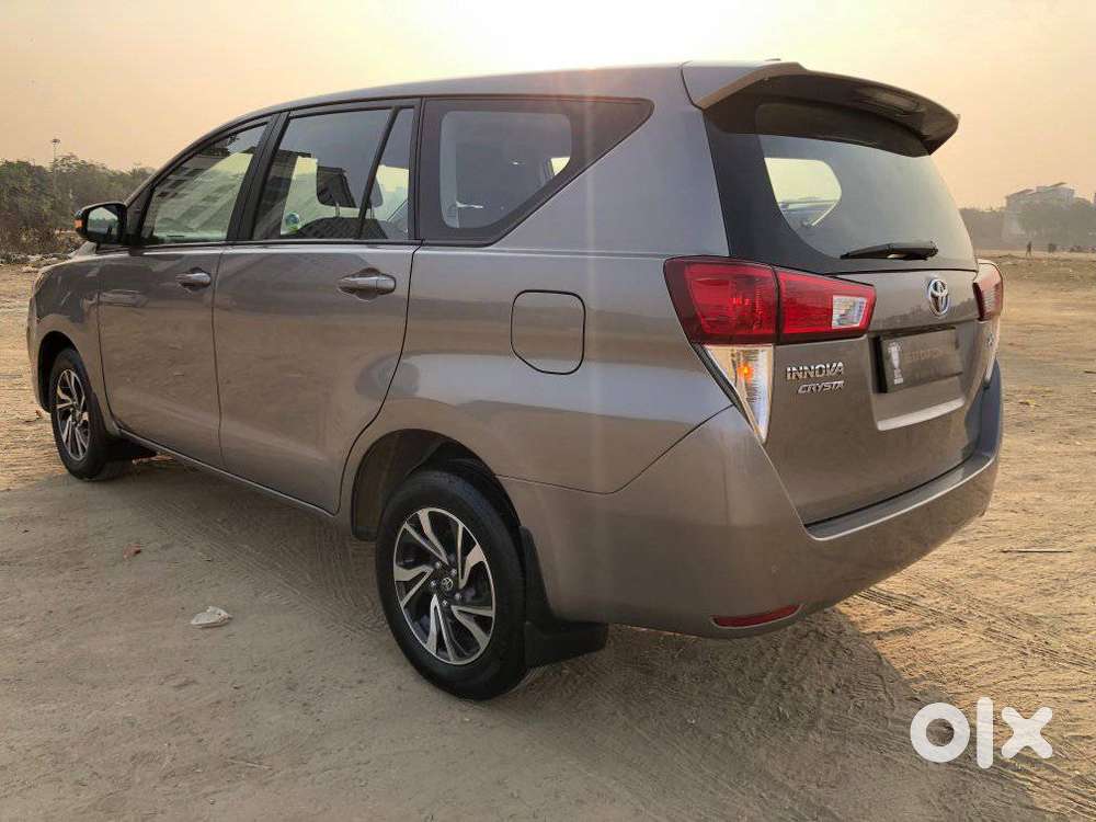 Toyota Innova Crysta [2020-ongoing] 2.4 Gx At 7 Str, 2021, Diesel