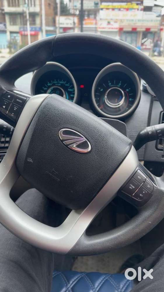 Mahindra Xuv500 2018 Diesel Well Maintained