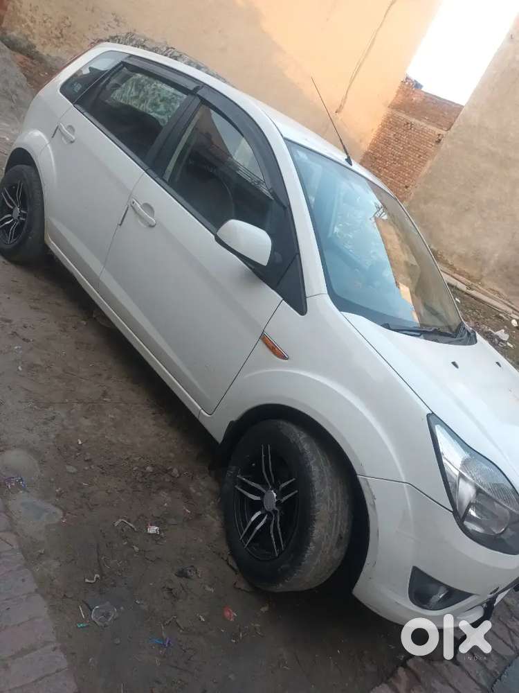 Ford Figo 2010 Petrol Good Condition