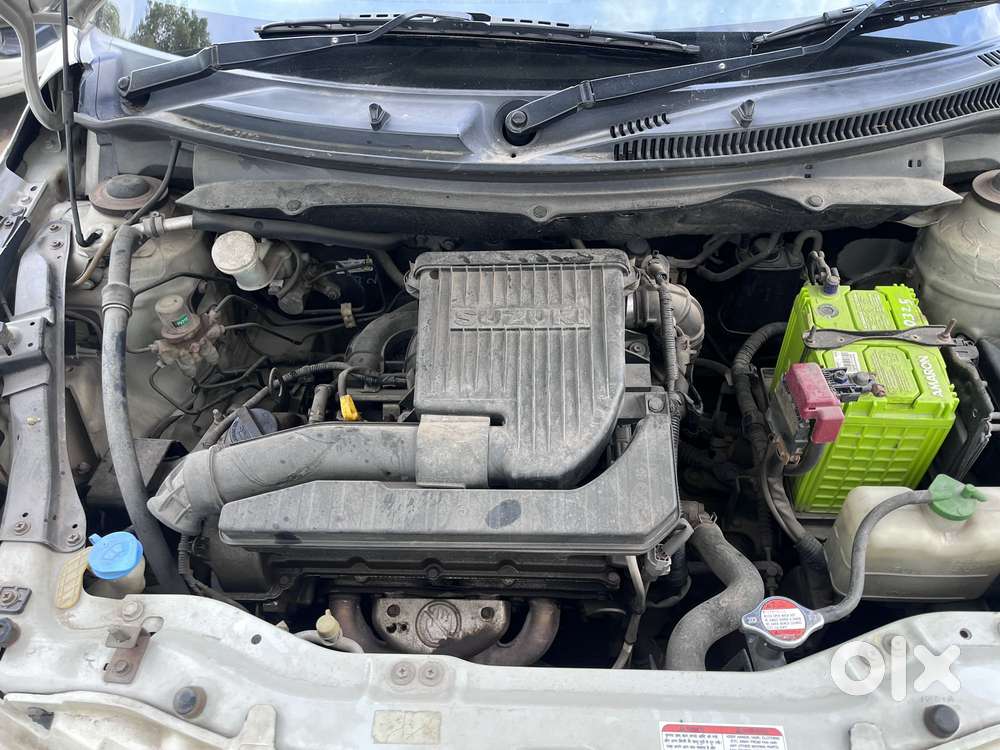 Maruti Suzuki Swift Dzire 1.2 Vxi Bsiv, 2013, Petrol
