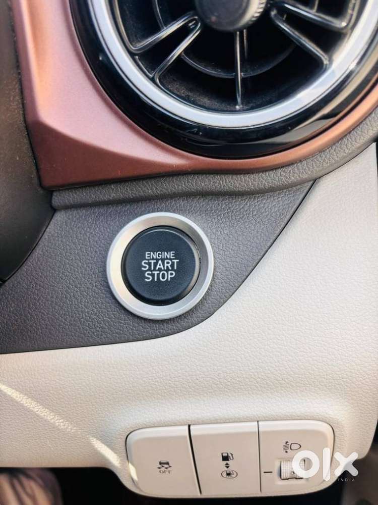 Hyundai Aura Sx 1.2 Cng, 2024, Cng & Hybrids