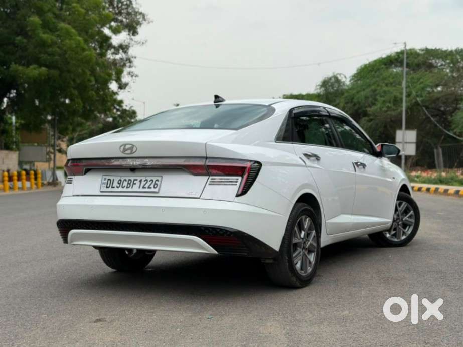 Hyundai Verna 1.5 Sx Ivt, 2024, Petrol