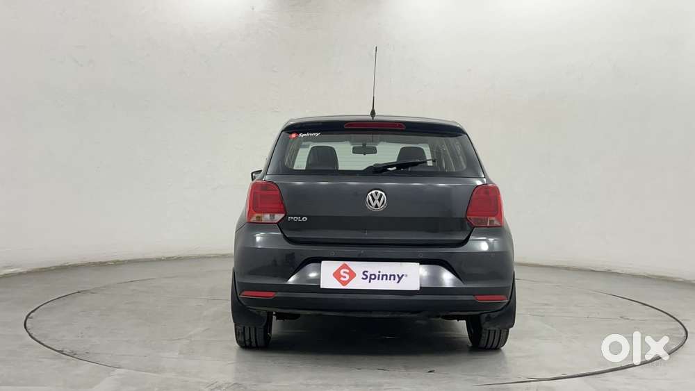 Volkswagen Polo Petrol Highline 1.2l, 2016, Petrol