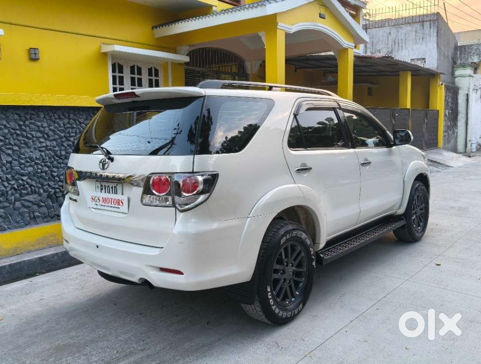 Toyota Fortuner 3.0 4x2 Mt, 2015, Diesel