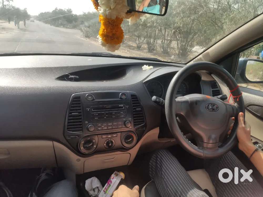 Good Condition Car With Cng On Paper