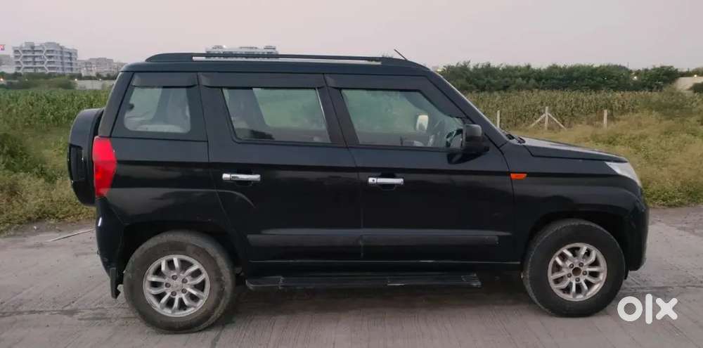 Mahindra Tuv 300 2017
