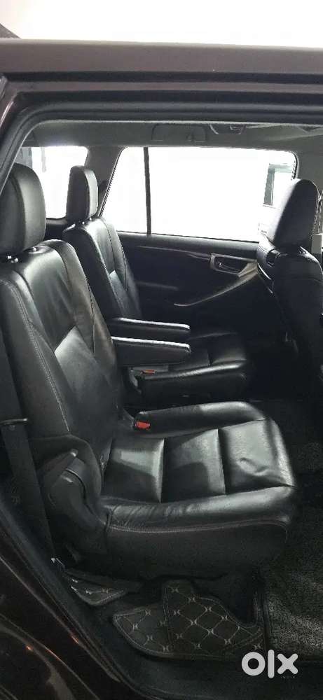 2016 Toyota Innova Crysta