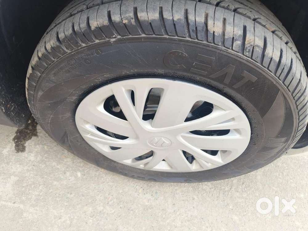 Maruti Suzuki Swift Dzire Vxi Optional, 2013, Petrol