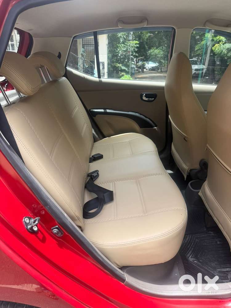 Hyundai I10 Sportz At, 2013, Petrol