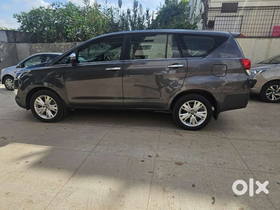 Toyota Innova Crysta 2.4zx Automatic, 2020, Diesel