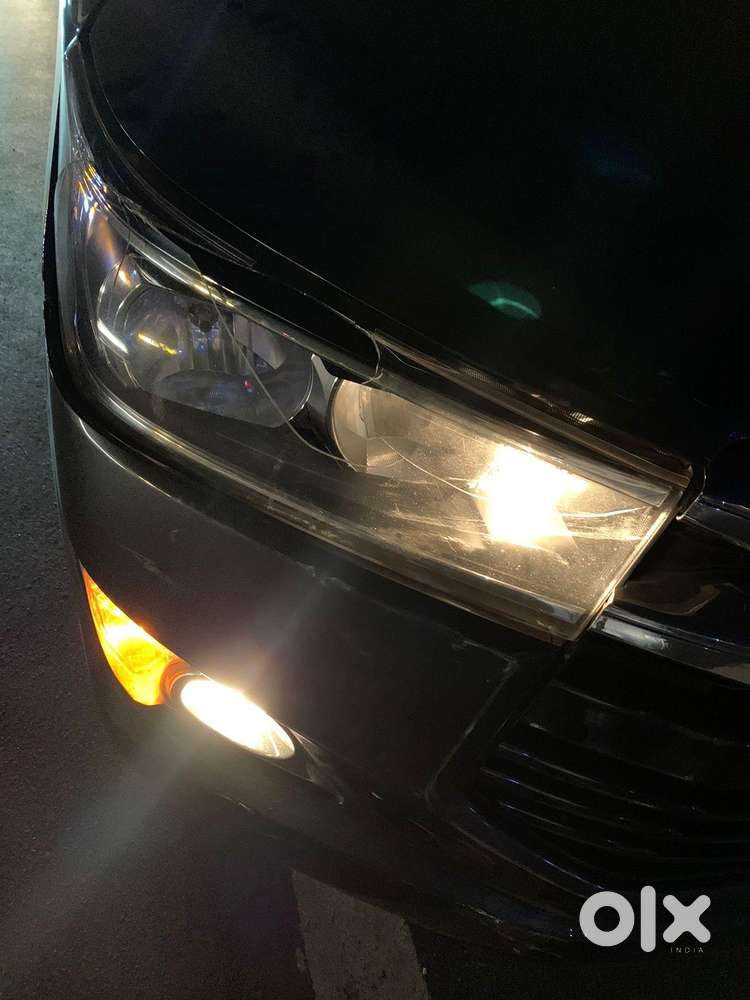 Toyota Innova Crysta 2.8 Gx At, 2017, Diesel