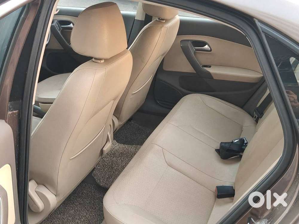 Volkswagen Vento 1.2 Tsi Highline Plus At, 2016, Petrol