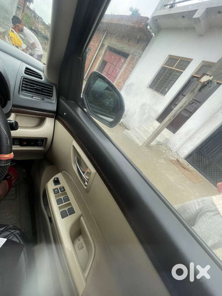 Maruti Suzuki Swift Dzire 2015 Diesel 75000 Km Driven