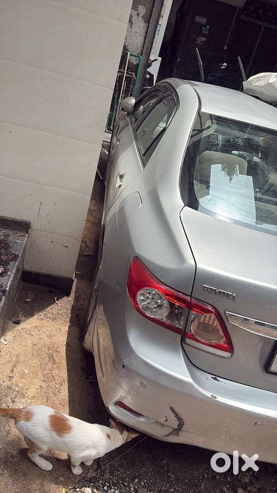 Toyota Corolla Altis 2013
