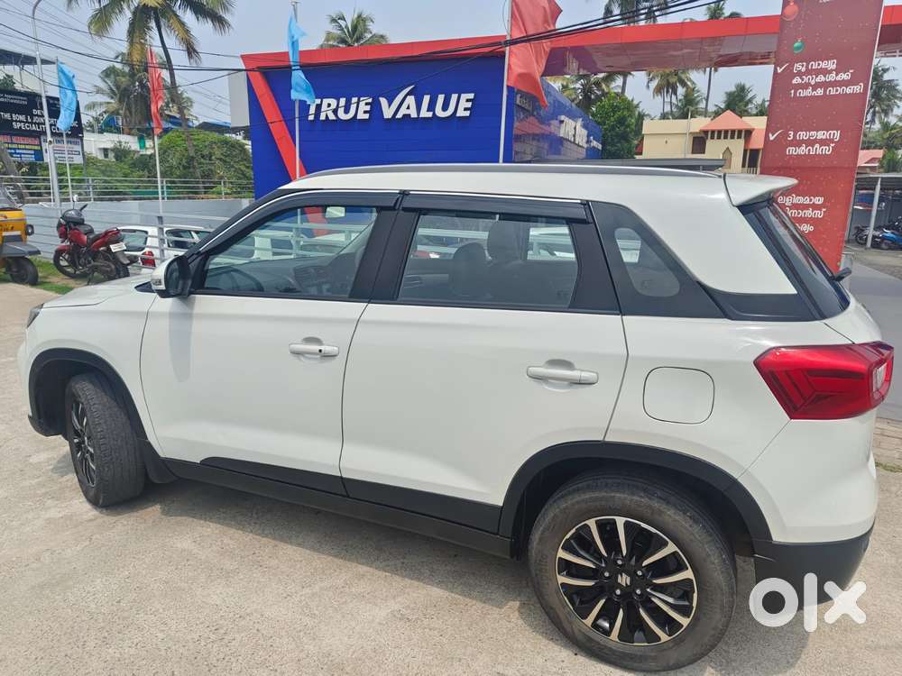Maruti Suzuki Vitara Brezza Zxi+ Mt, 2022, Petrol