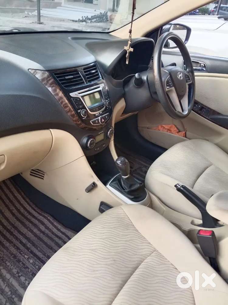 Hyundai Fluidic Verna