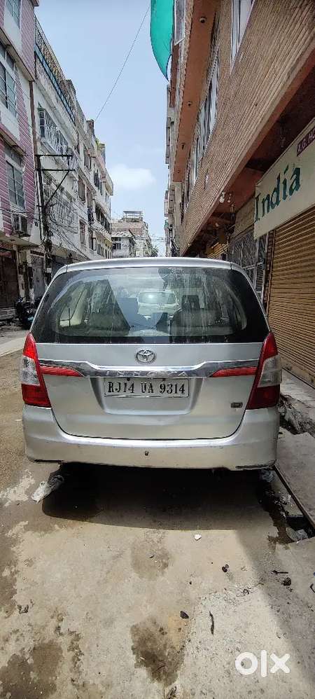 Toyota Innova Car 2007 Model Diesel