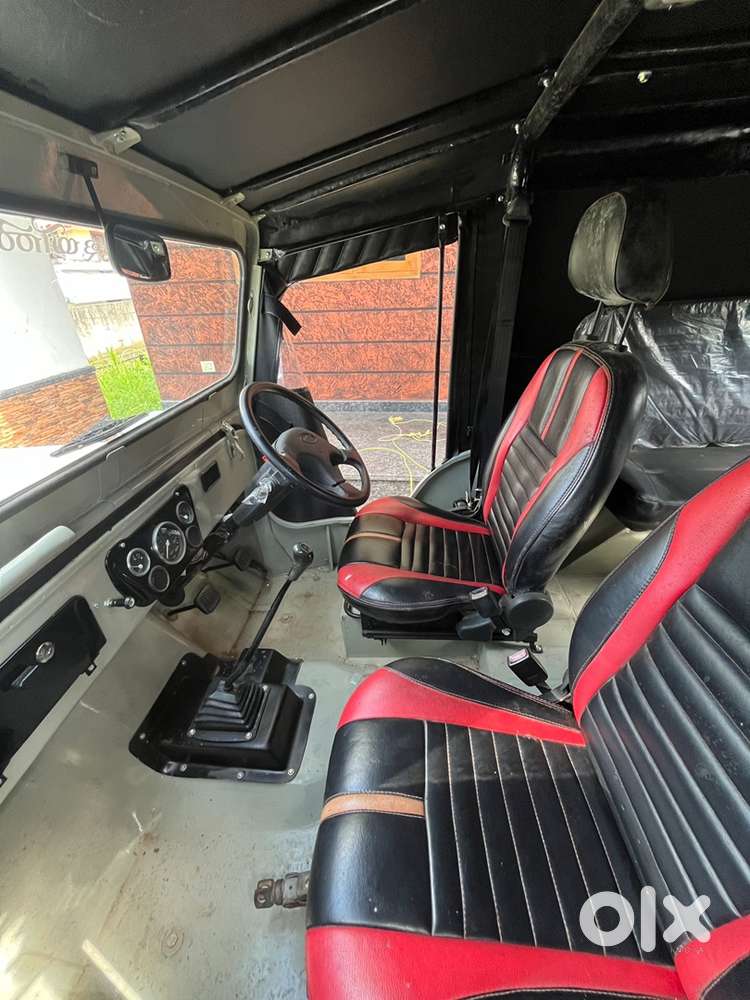 Mahindra Jeep Classic 1995