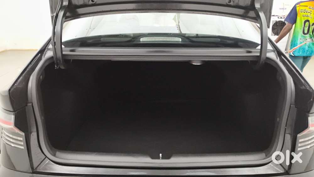 Hyundai Verna 1.5 Sx (o) Ivt, 2023, Petrol