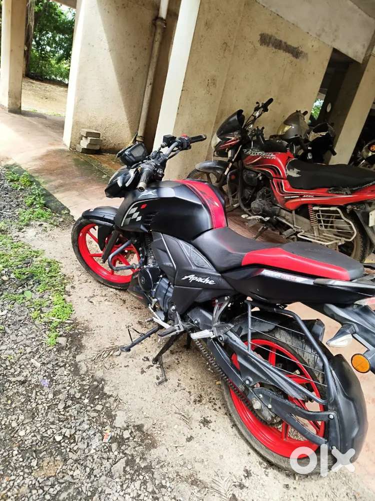 Bike Apache Rtr 160 4v Red And Black 4v Bike Rtr 160 Red And Black Tvs - Main Image