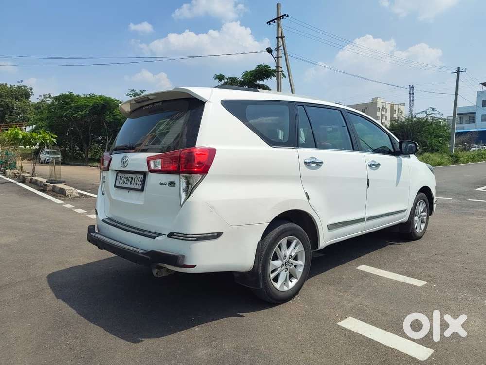 Toyota Innova Crysta 2.8 Z, 2017, Diesel
