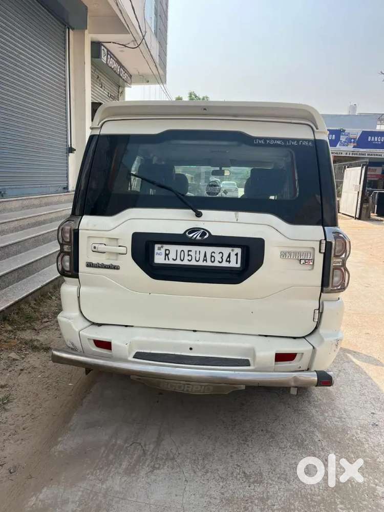 Mahindra Scorpio Classic 2015 Diesel 148000 Km Driven