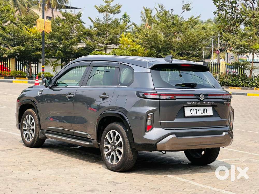 Maruti Suzuki Grand Vitara 1.5 Alpha Plus Intelligent Hybrid Ecvt, 2..