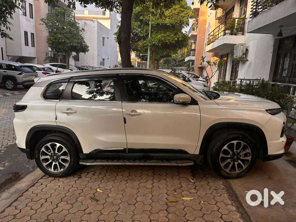 2024 Grand Vitara Petrol  Upgraded Premium Interior  Like Brand New