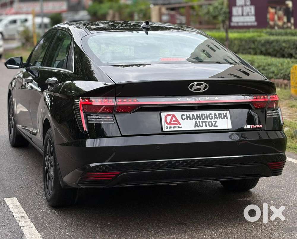 Hyundai Verna Sx (o) 1.5 Turbo Petrol Dct, 2023, Petrol