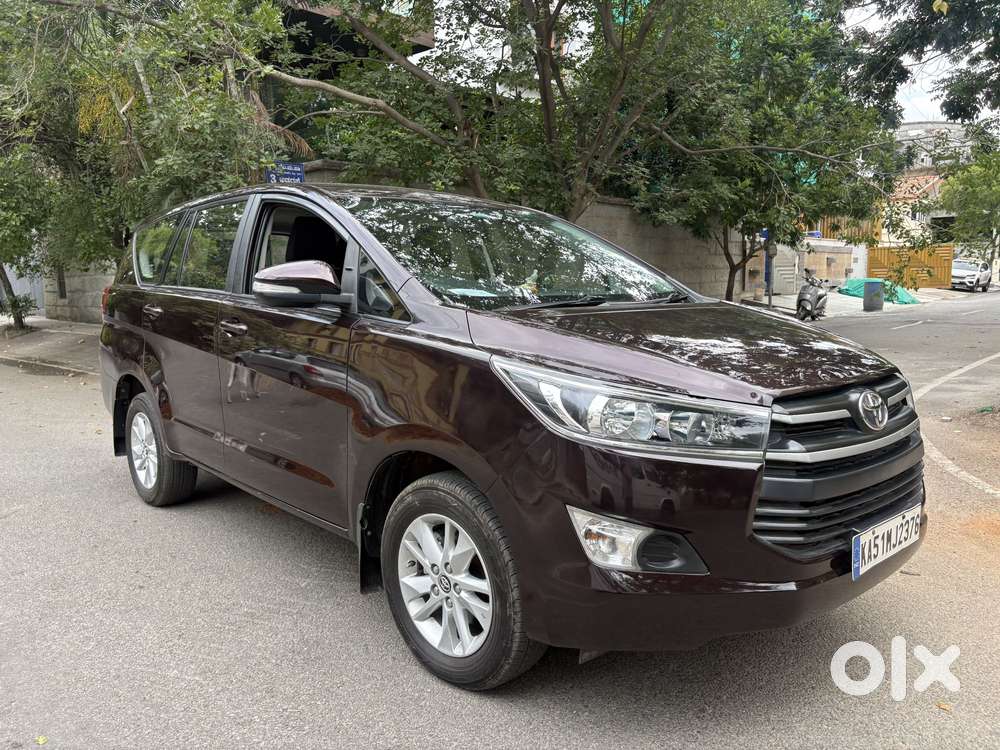 Toyota Innova Crysta 2.8 Gx At 8s, 2016, Diesel